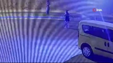 Alkollü sürücünün çarptığı yaya hayatını kaybetti... Feci kaza kamerada