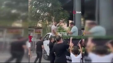 Bursa'da bir mağaza ücretsiz dağıttı! Dakikalar içerisinde tükendi