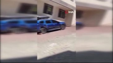 Kontrolden çıkan kepçe dehşet saçtı!