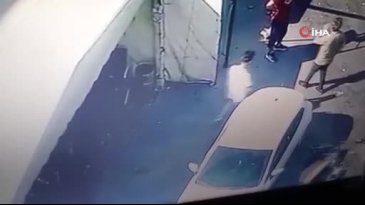 Güpegündüz skandal! Yaptıkları yanlarına kar kalmadı