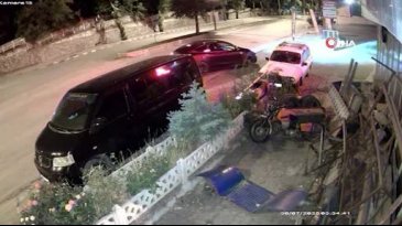 Köpeğe işkence kameralara yansıdı! Vurdu, ezdi, felç bıraktı...