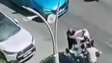 Bir 'İrlandalı boksör' vakası daha: Tek başına 5 kişiyi dövdü
