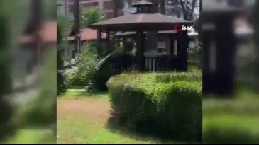 Kocasını bir kadınla bastı! Sonrası kamerada