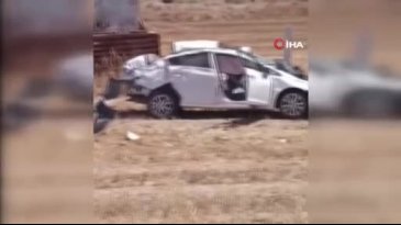 Sollamak istediği otobüse çarpıp tarlaya uçtu, 1'i ağır 3 kişi yaralandı