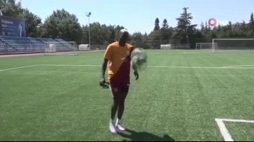 Osimhen'i Eskişehir'de gören şaşırıyor