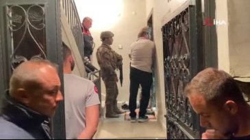 Aile içi kavga sonrası kendisini odaya kilitledi! Devreye özel harekat girdi...