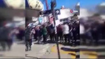 Arjantin Devlet Başkanı Milei'nin konvoyuna taşlı saldırı