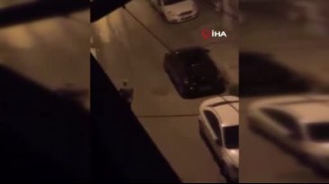 Bursa'da akılalmaz anlar! Sokakta camı sağlam otomobil bırakmadı