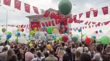 Lösemiyi yendi yüzlerce balonla karşılandı