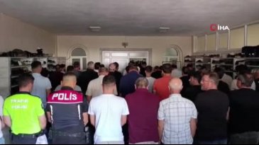Şehit Aydemir için Bursa'da gıyabi cenaze namazı