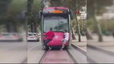 Bursa'da korkutan anlar! Çocuklar canlarını hiçe saydı