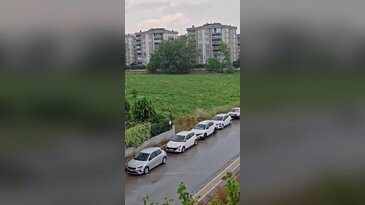 Bursa'da hava durumu sürprizi: Sıcaklardan bunalan şehre can suyu!