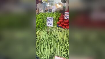 Bursa pazarında fiyatlar geriledi esnafın sitemi şaşırttı! "Gençler gelmiyor"