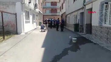 Bursa'da sokak ortasında kanlı hesaplaşma! Durumu kritik...