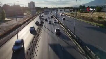 Bursa'da yüzlerce araçlık konvoy kenti turladı! A Milli Takım coşkusu sokaklara taştı