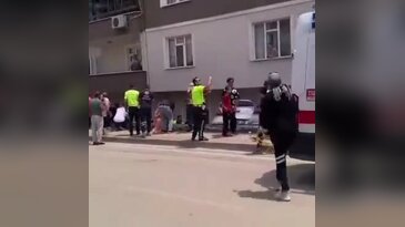 Bursa'da korkunç kaza! Site bahçesine uçtu 2 çocuk yaralandı
