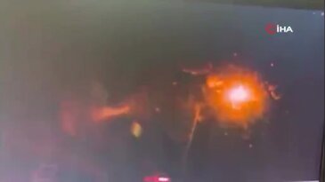 Bursa'da kontrolsüz dönüş kaza getirdi! Saniye saniye kamerada...