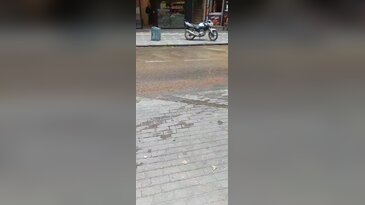 Bursa'da ana su borusu patladı! Cadde göle döndü