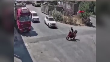 15 yaşındaki sürücü trafikte dehşet saçtı! Üç çocuk babası işçinin durumu kritik...