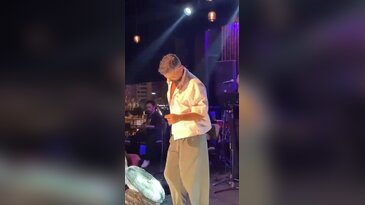 Mehmet Çevik Bursa'ya dolu dolu Cuma gecesi yaşattı