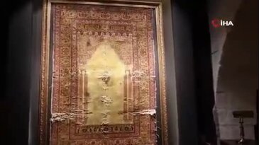 Bursa'da 3 asır önce üretilen şaheser! Tek bir düğümüne bile dokunulmadı, paha biçilemiyor