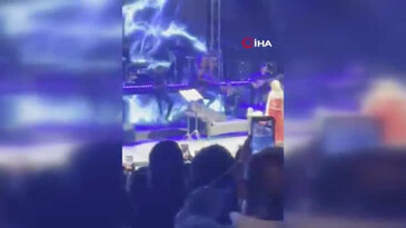 Yıldız Tilbe'den Bursa konserinde dikkat çeken sözler: "Biten bir ömrün neyini kutlayacağım?"