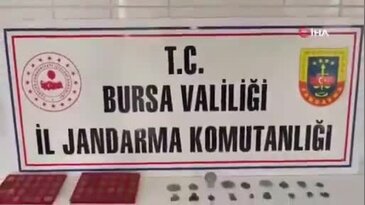 Alıcı sandı, karşısına ekipler çıktı! Bursa'da yüzlerce tarihi eser ele geçirildi