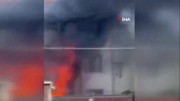 Bursa'da faciadan dönüldü! Depoda başlayan yangın apartmana sıçradı