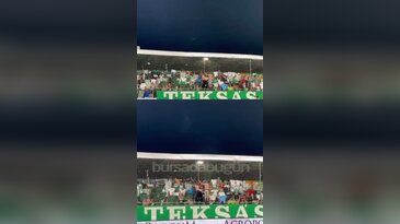 Bursaspor sahada, taraftar tribünde şov yaptı!