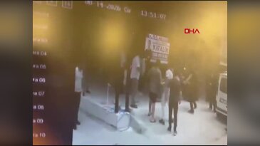 Bursa'da iki aile birbirine girdi! Çok sayıda yaralı var