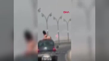 Manisa'da seyir halindeki otomobilde tehlikeli görüntüler: Sürücü ve kadın yolcu gözaltında