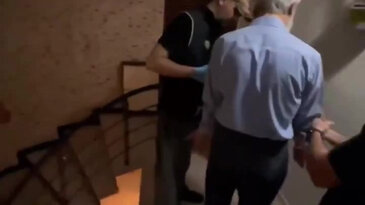 Alparslan Kuytul'a kelepçe takıldığı an! Yüz ifadesi de sözleri de bomba
