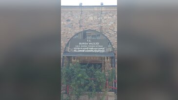 Bursa'da 600 yıllık sağlık mirası kaderine terk edildi! Tarihi yapı şimdi boş...