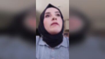 Video çekip aldığı maaşa isyan etti!
