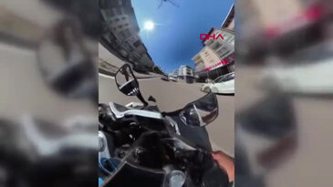 Bursa'da film sahnesi gibi kaza! Sürücü metrelerce havaya savruldu