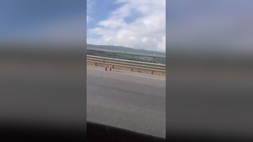 Bursa'da yolculuk kabusa döndü! Kamyonet saniyeler içinde alev aldı