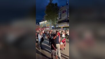 Bursalılar 30 Ağustos'u kutluyor! Bayraklar sokakları boyadı
