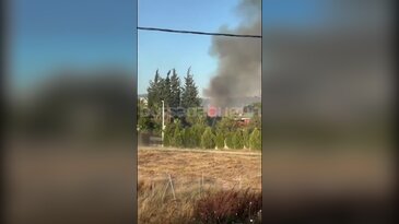 Bursa'da otoyol kenarında alevler büyüdü! Ekipler olay yerinde...