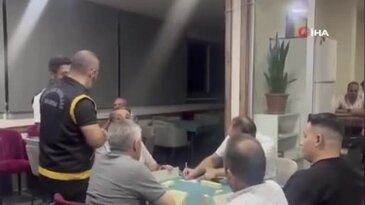 Bursa'da polis ekipleri düğmeye bastı! Yüzlerce araç tek tek durduruldu