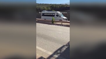 Bursa'da akan trafikte ters yöne giren servis sürücüsü için gereği yapıldı!