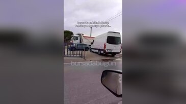 Bursa'da tehlikeli dönüş! Kazaya davetiye çıkardı