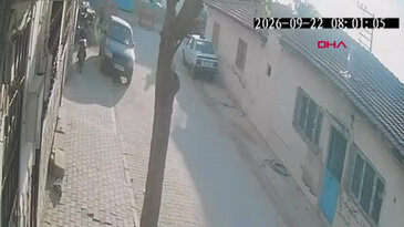 Manisa'daki okul saldırısında yeni görüntü! Elinde silahla böyle kaçmış...