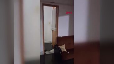 Bursa'da sağanak geceyi kabusa çevirdi! Ev ve yollar sular altında kaldı