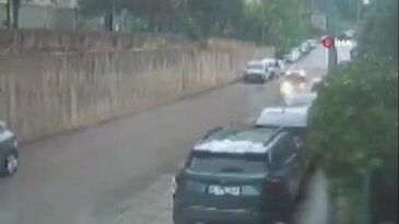 Bursa'da feci kaza! Seyir halindeyken çarptı, takla attı