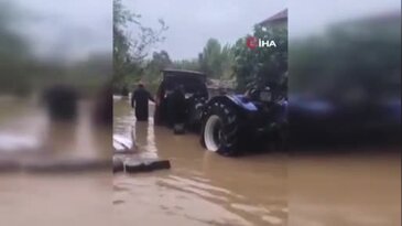 Bursa'da kara ile deniz birleşmişti! Mahsur kalanlar böyle kurtarıldı