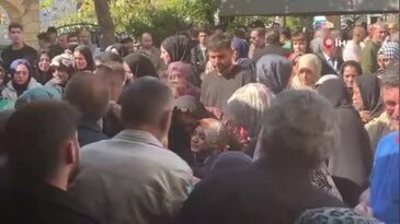 Enkaz altında kalarak hayatını kaybeden kardeşler için gözyaşları sel oldu