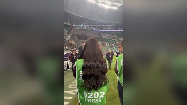 Mahmut Orhan, Bursaspor maçında! Taraftara üçlü çektirdi...