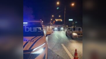 Bursa-Yalova yolunda ortalığı birbirine kattı! Makas atan sürücü kazadan sonra kaçtı
