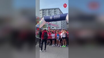 Bursa'da Cumhuriyet coşkusu koşuyla taçlandı!