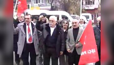 Levent Kırca Bursa'da kaza geçirdi